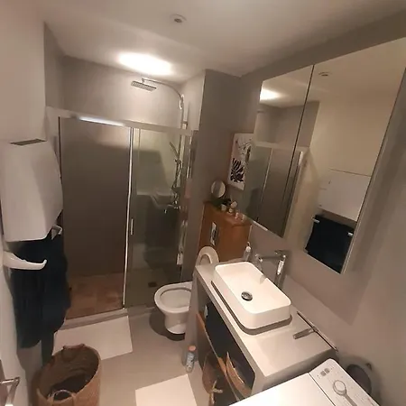 Apartment Confortable T2 *